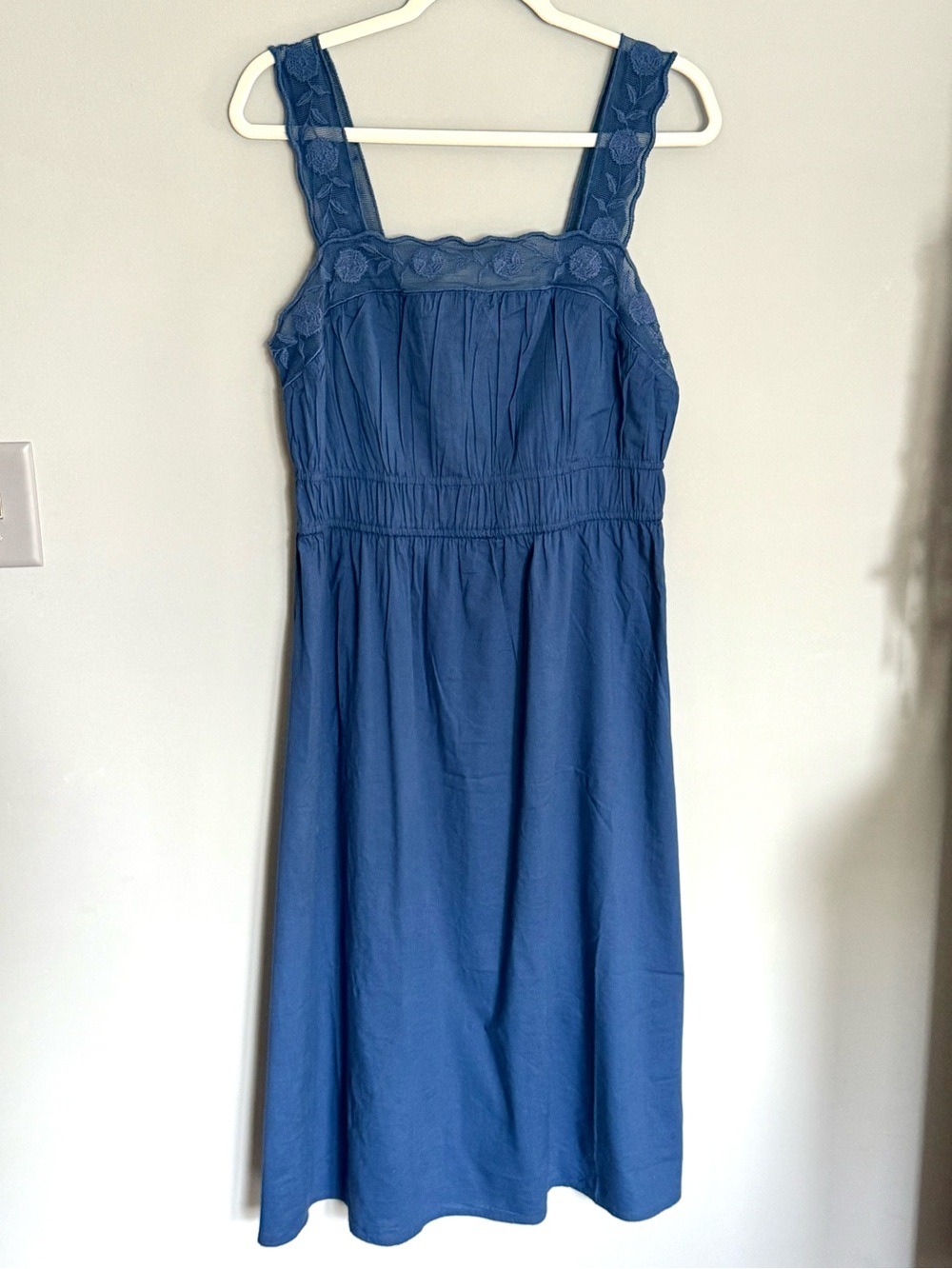 Old Navy Sleeveless Midi Dress with Lace-Trim Straps Navy Blue Size Medium